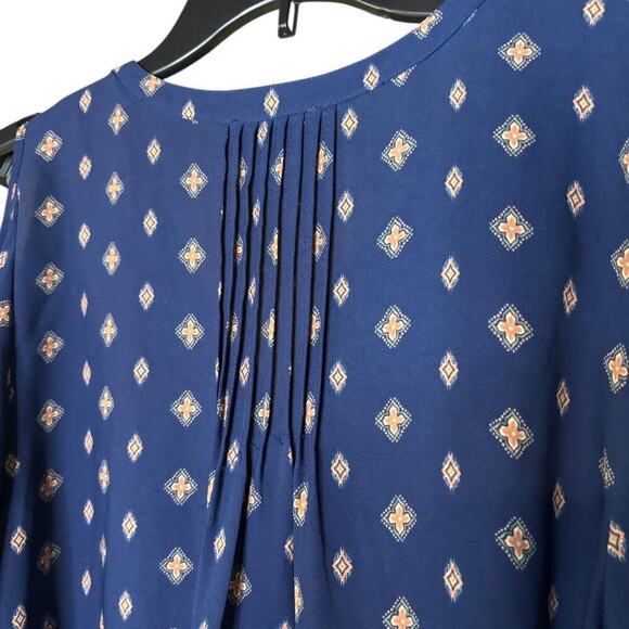 The Limited Blue Paisley Boho Blouse Shoulder Cut Outs and Tie Neck - Picture 2 of 7